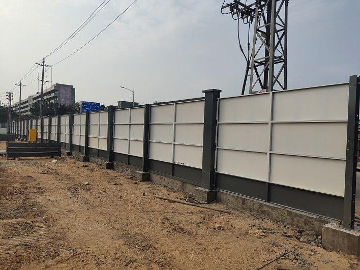 市政圍擋的選用需要具備哪方面的要求？